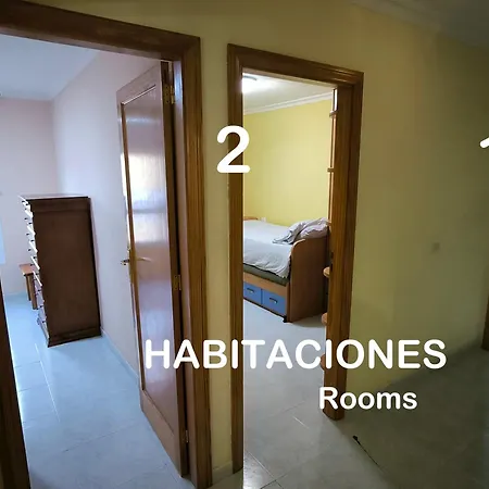 Beis House Las Palmas / Gran Canaria